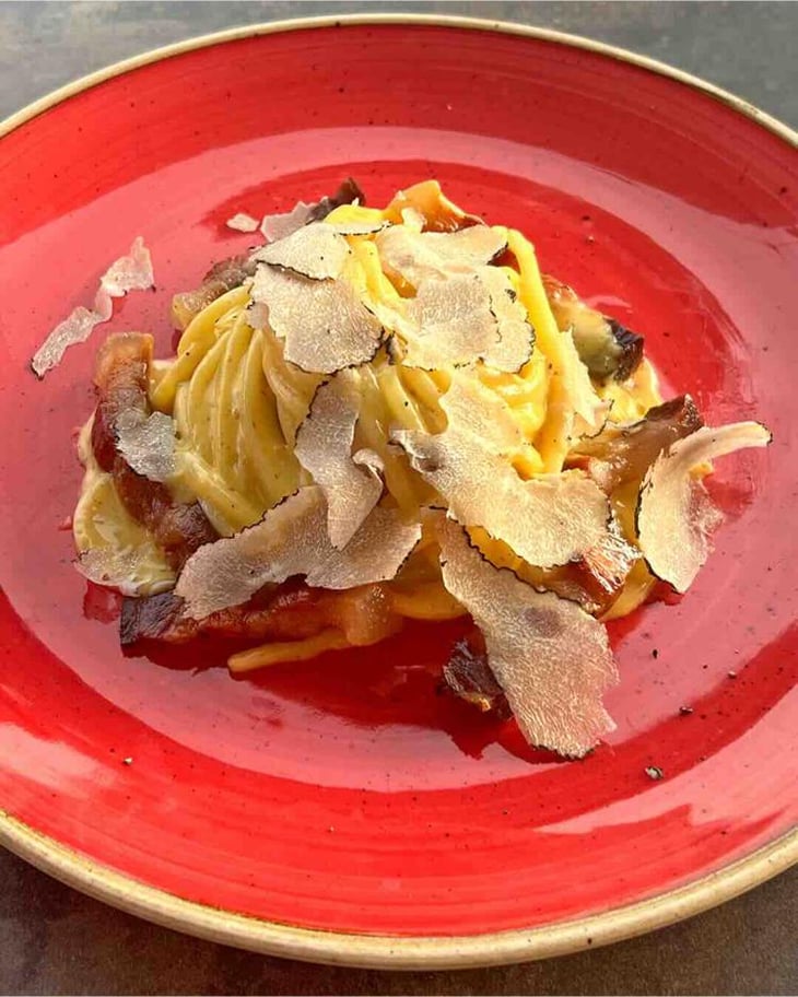 Carbonara Al Tartufo - The Roman Table - 639615