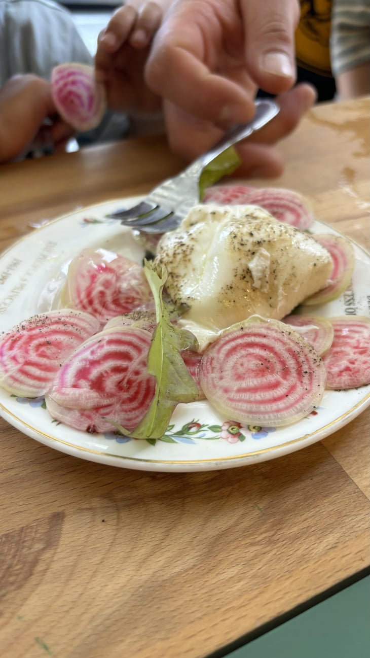 Carpaccio De Betterave Chioggia Burrata Bramboises - Bouteilles - 791404