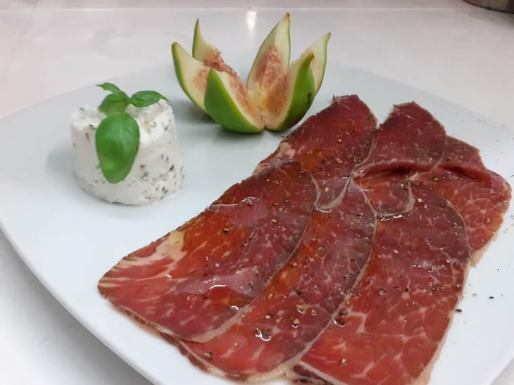 Carpaccio Di Angus Affumicato - Osteria la Ruta - Cucina, enoteca e cicchetteria - 338954