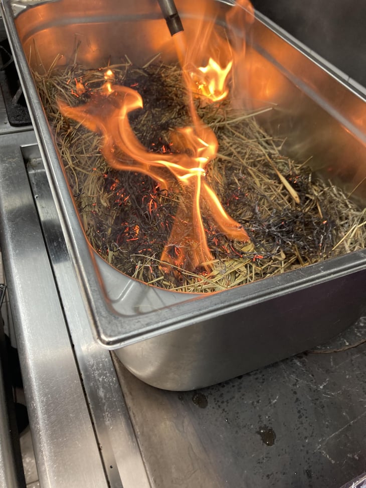 Carré De Cochon D’Auvergne Fumé Au Foin - Terrasse&marmites - 619252