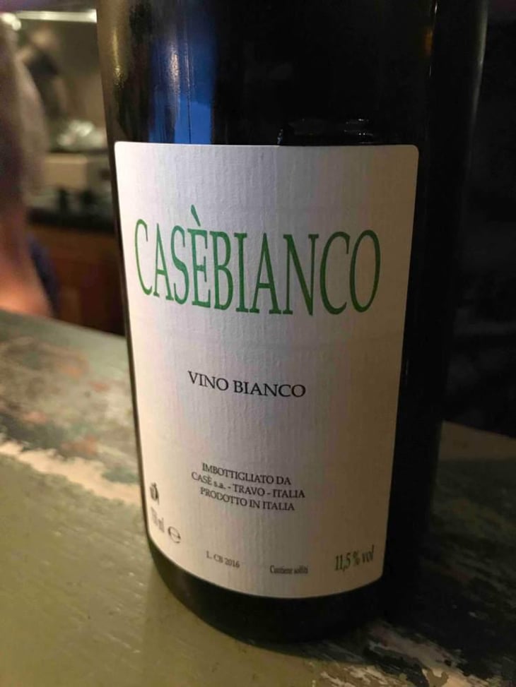 Casèbianco - Società Agricola Casè - Alberto Anguissola & Diego Ragazzi 