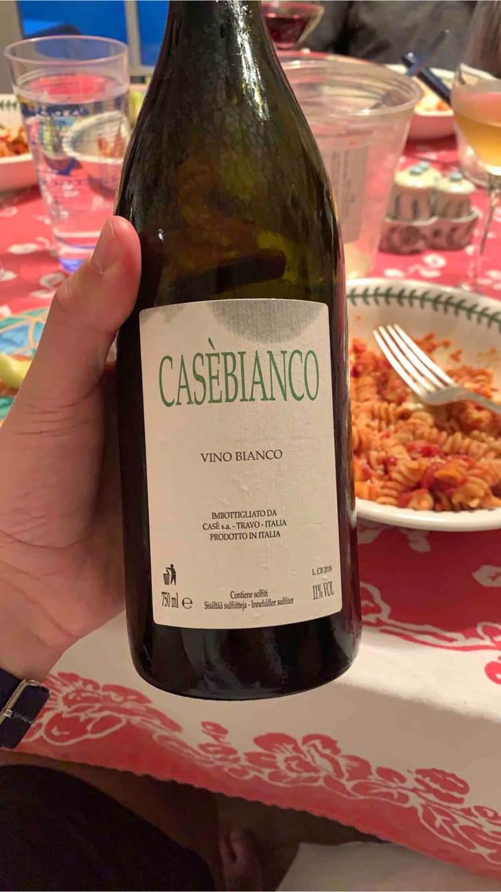 Casèbianco - Società Agricola Casè - Alberto Anguissola & Diego Ragazzi 