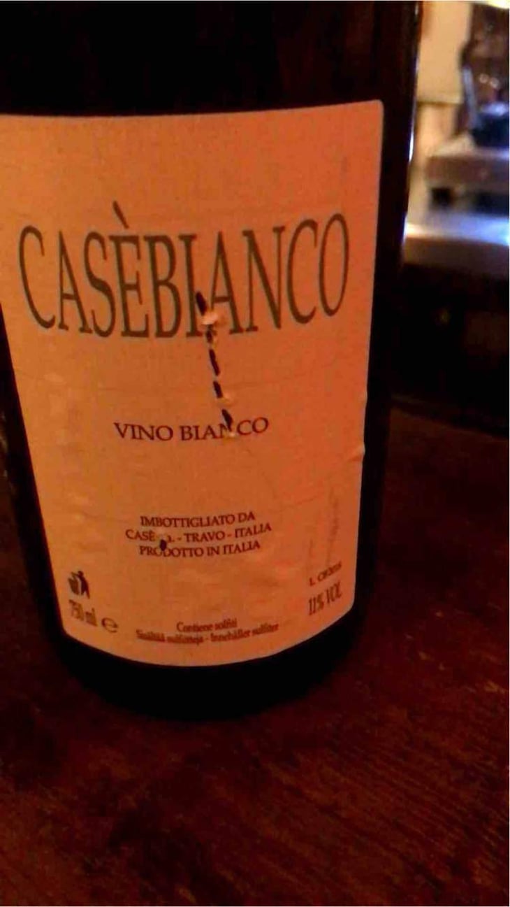 Casèbianco - Società Agricola Casè - Alberto Anguissola & Diego Ragazzi 