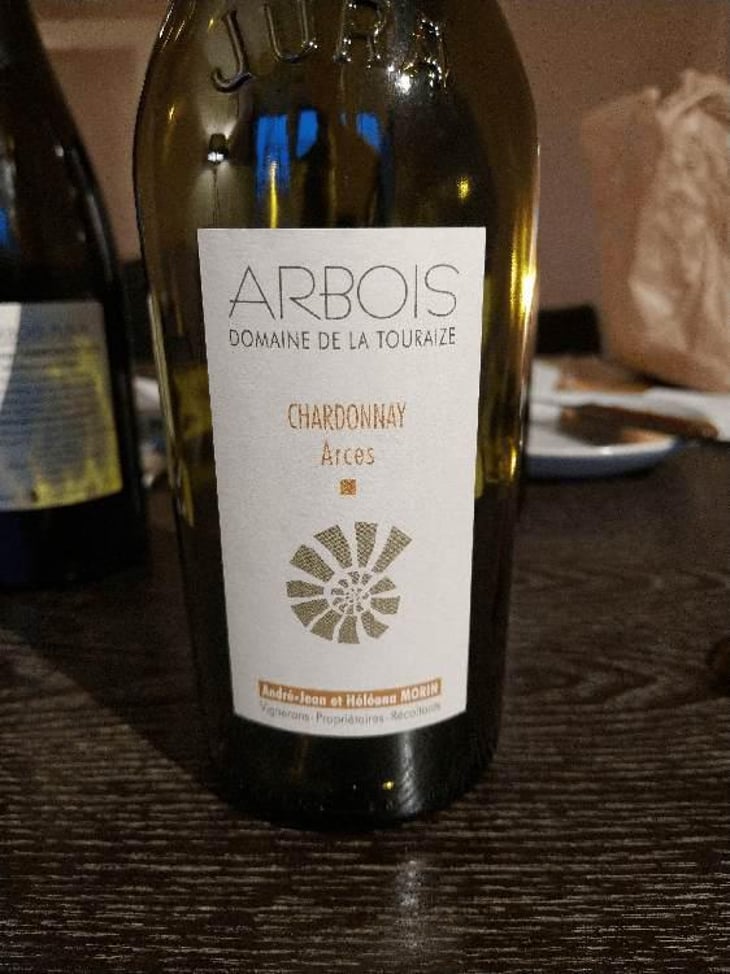 Arces - Domaine de la Touraize - André-Jean & Héléana Morin 