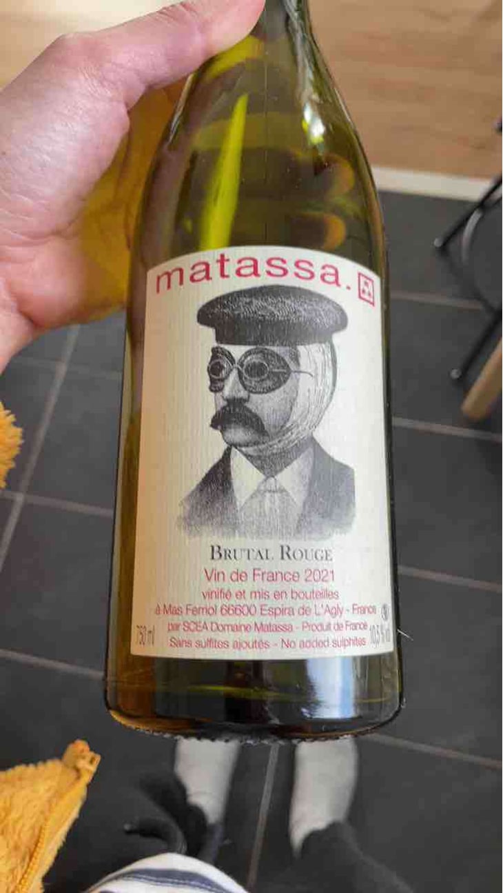 Brutal Rouge - Domaine Matassa - Tom Lubbe 