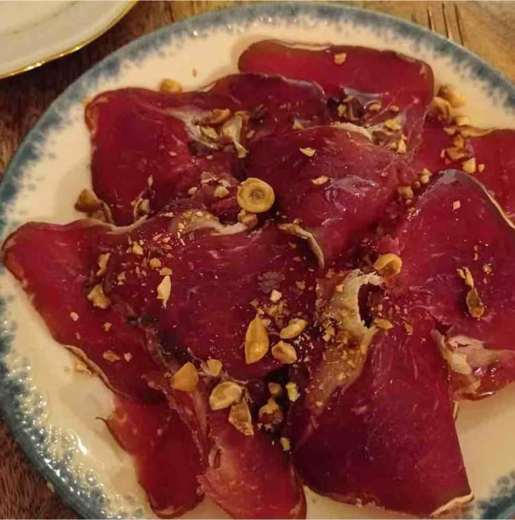 Cecina, Muzarella Y Avellanas. - Arenales - 370625