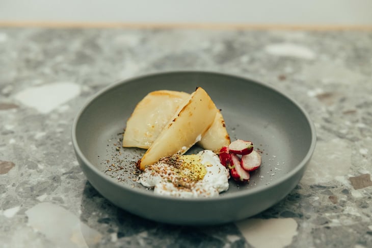 Celeriac, Radish, Labneh And Za’Atar - ita Madrid - 796691