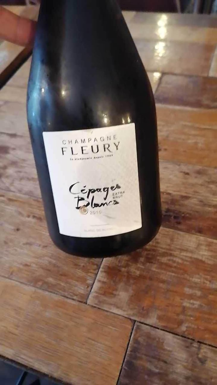 Cépages Blancs - Champagne Fleury - Morgane, Jean-Sébastien & Benoit Fleury 