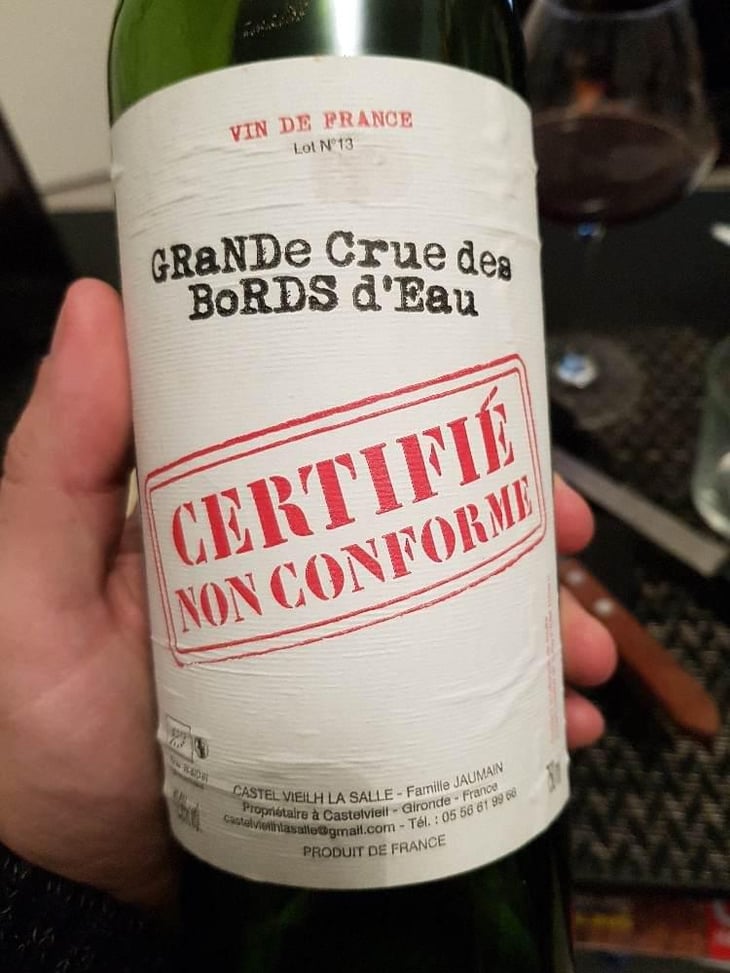 Certifié Non Conforme - Castel-Vieilh La Salle - Elena & Mickaël Jaumain 