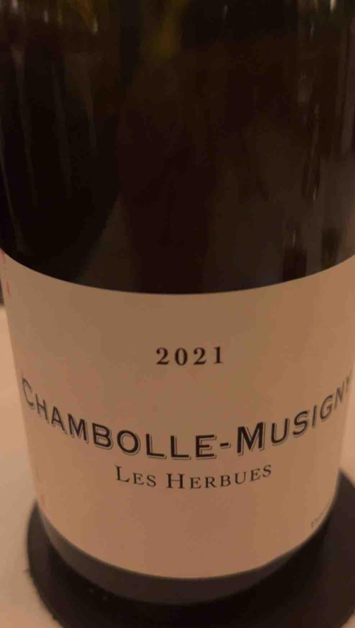 Chambolle-Musigny "Les Herbues" - Domaine de Chassorney - Frédéric Cossard 