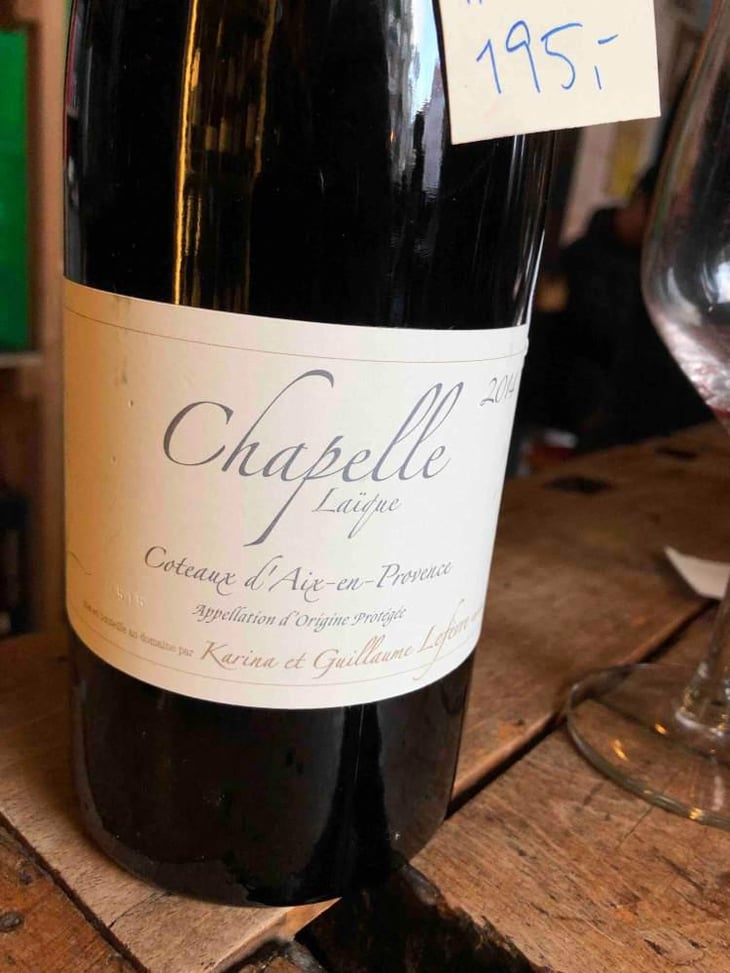 Chapelle Laïque Rouge - Domaine de Sulauze - Karina & Guillaume Lefèvre 