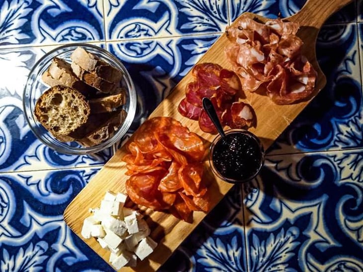 Charcuterie Board - Wild Thing - 437747