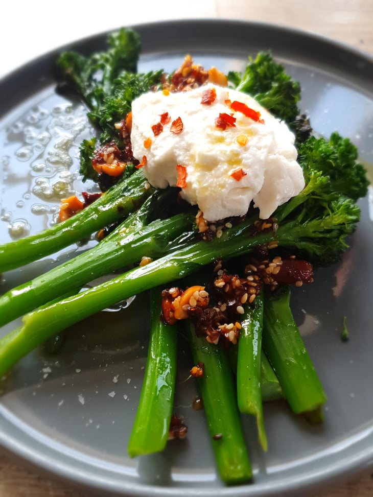 Charred Tenderstem Broccoli - L’Atitude 51 Wine Cafe - 619413
