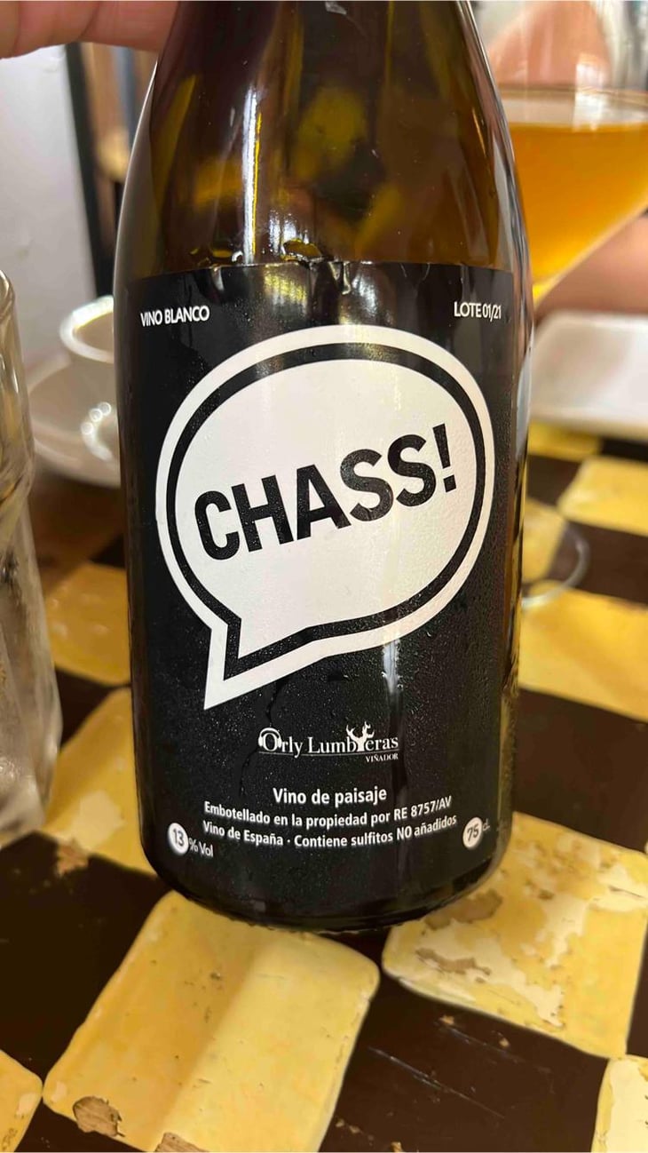 Chass! - Orly Lumbreras Viñador - Orly Lumbreras 