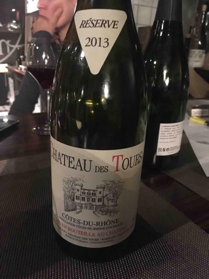 "Château des Tours" - Côtes-du-Rhône - Rouge - Château Rayas - Château des Tours - Château de Fonsalette - Emmanuel Reynaud 
