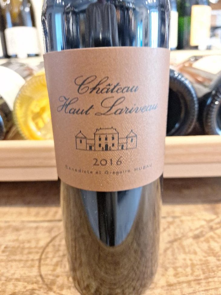 Château Haut Lariveau - Château Moulin Pey-Labrie - Bénédicte & Grégoire Hubau 