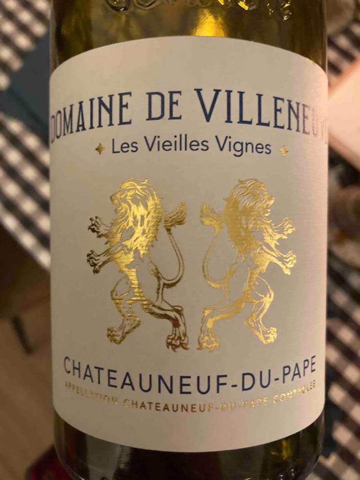 Châteauneuf du Pape "Vieilles Vignes" - Domaine de Villeneuve - Stanislas Wallut 