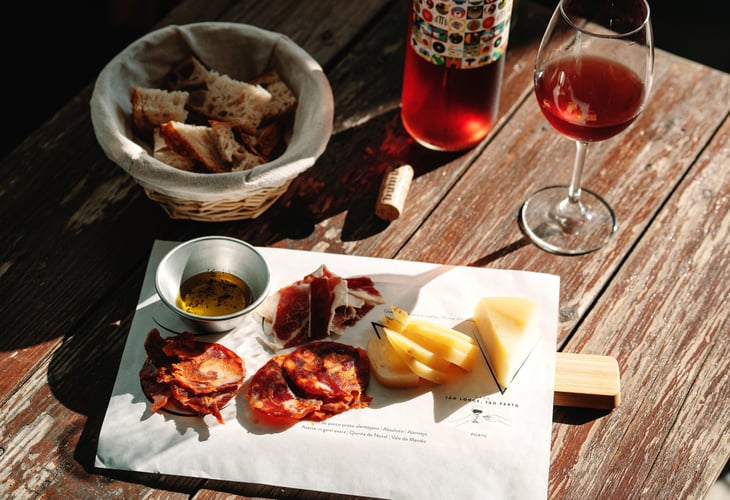 Cheese And Charcuterie Platter - Casa Tão Longe, Tão Perto - Porto - 786637