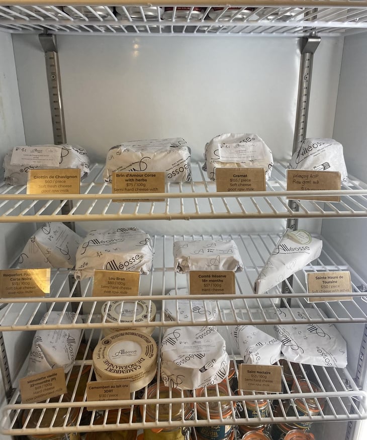 Cheeses - La Cabane Wine Cellar - 776009