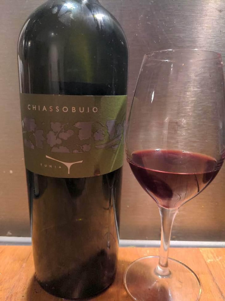 Chiassobuio - Tunia - Francesca di Benedetto & Chiara Innocenti 