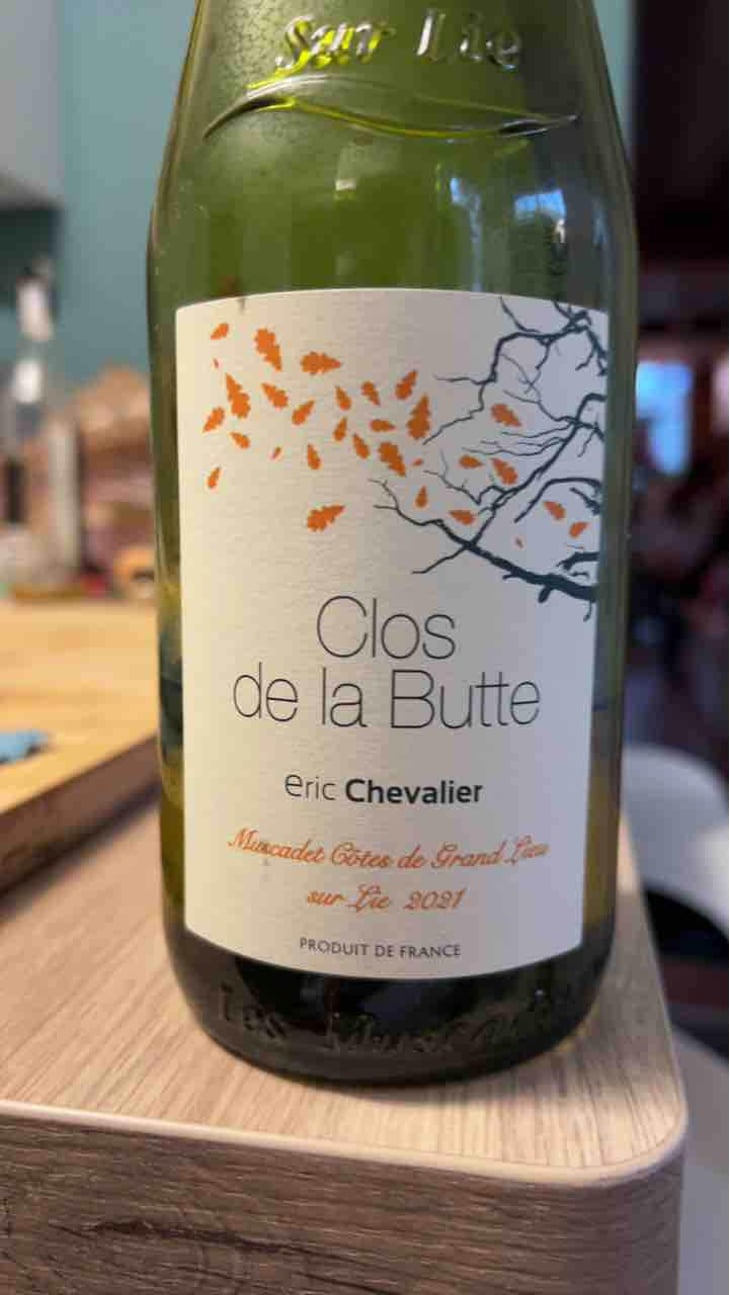 Clos De La Butte - Eric Chevalier Vigneron - Gaelle et Eric Chevalier 