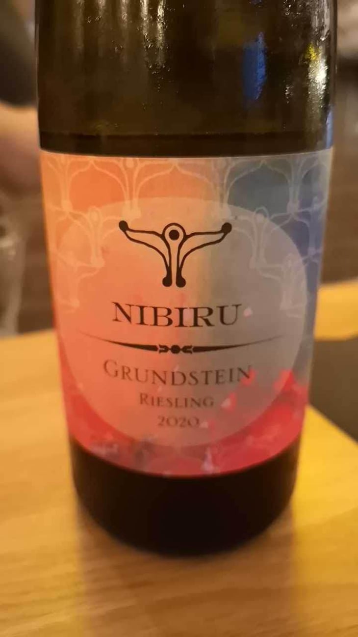 Grundstein Riesling - Nibiru - Julia Nather & Josef Schenter 