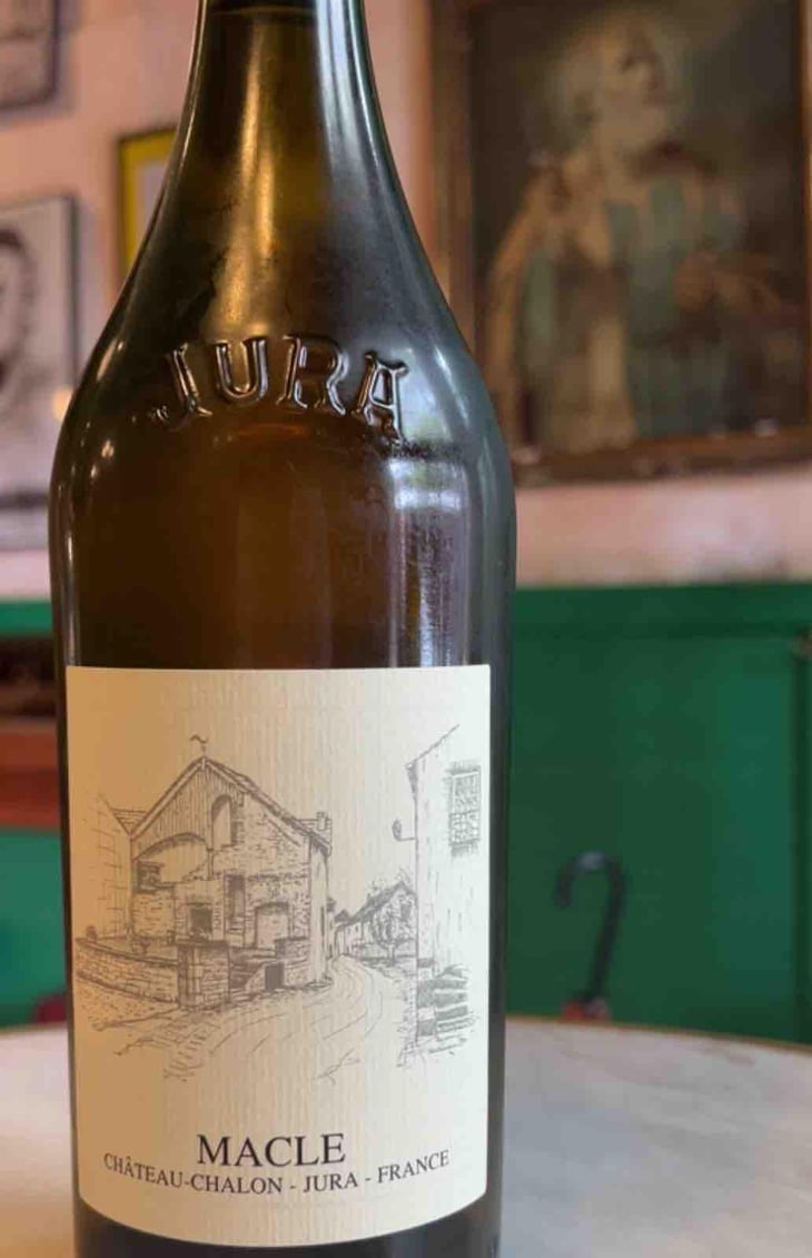 Côtes-du-Jura - "Chardonnay Sous Voile" - Domaine Macle - Laurent & Jean Macle 