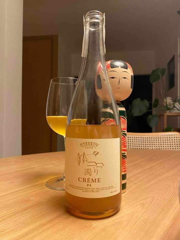 Crème #4 - Strekov 1075 - Zsolt Sütó 