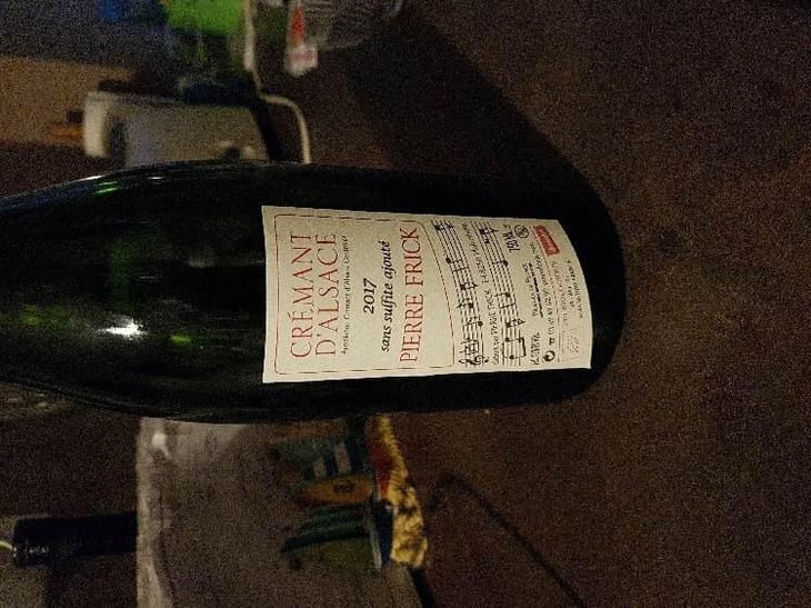 Crémant d'Alsace Pinot Gris - Domaine Pierre Frick - Jean-Pierre, Chantal et Thomas Frick 