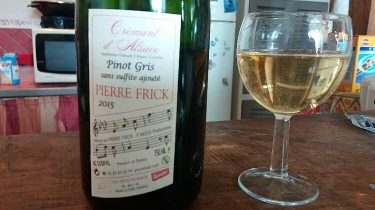 Crémant d'Alsace Pinot Gris - Domaine Pierre Frick - Jean-Pierre, Chantal et Thomas Frick 