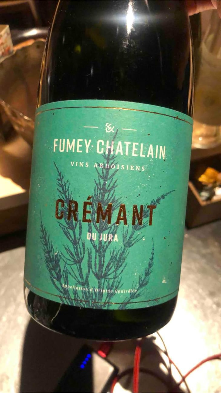 Crémant Du Jura - Fumey Chatelain - Raphaël Fumey & Adeline Chatelain 