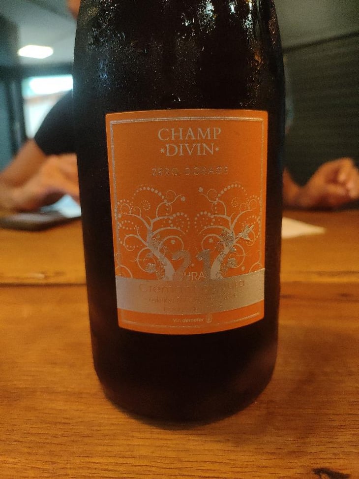 Cremant Du Jura, Zero Dosage - Champ Divin - Fabrice & Valérie Closset 