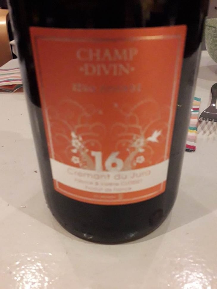 Cremant Du Jura, Zero Dosage - Champ Divin - Fabrice & Valérie Closset 