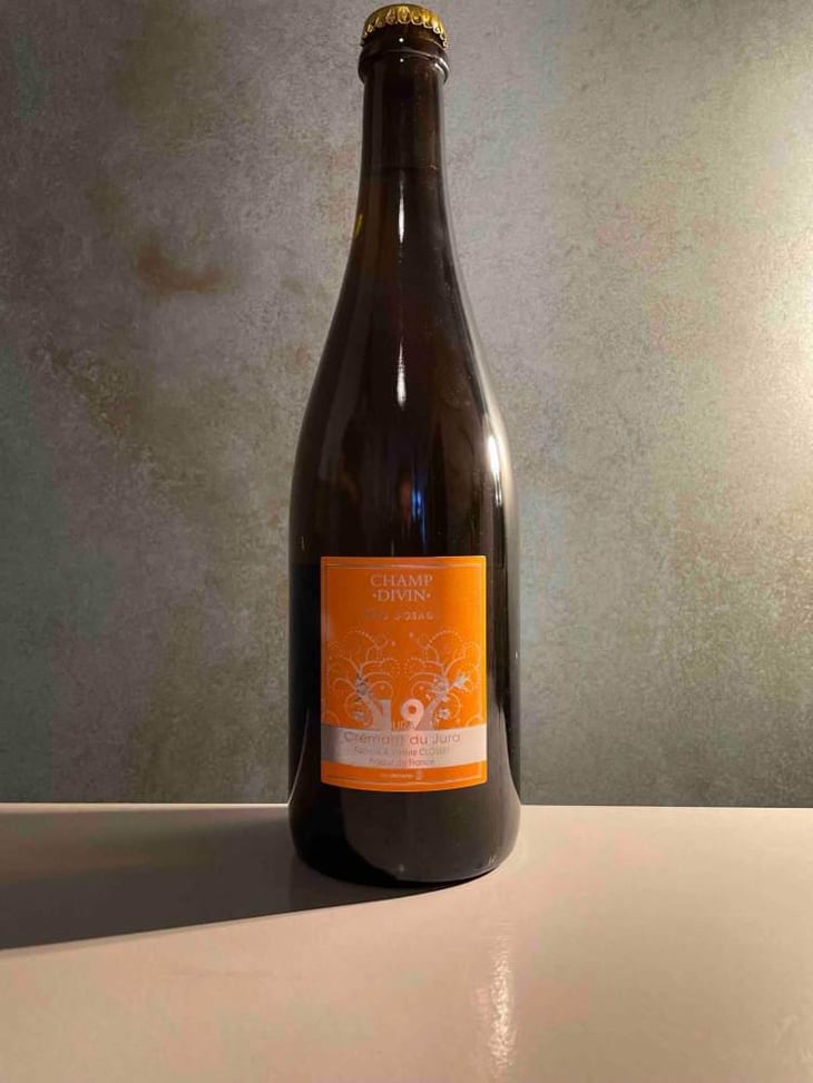 Cremant Du Jura, Zero Dosage - Champ Divin - Fabrice & Valérie Closset 