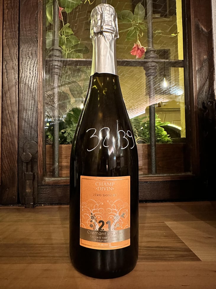 Cremant Du Jura, Zero Dosage - Champ Divin - Fabrice & Valérie Closset 