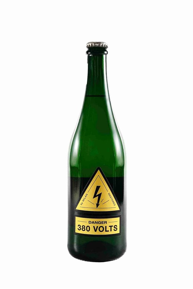 Danger 380 Volts - Milan Nestarec - Milan Nestarec 