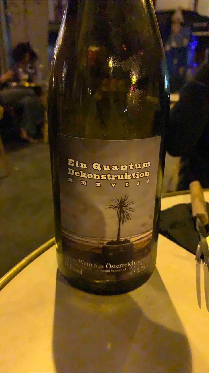 Dekonstruktion - Quantum Winery - Florian Schuhmann-Irschik 