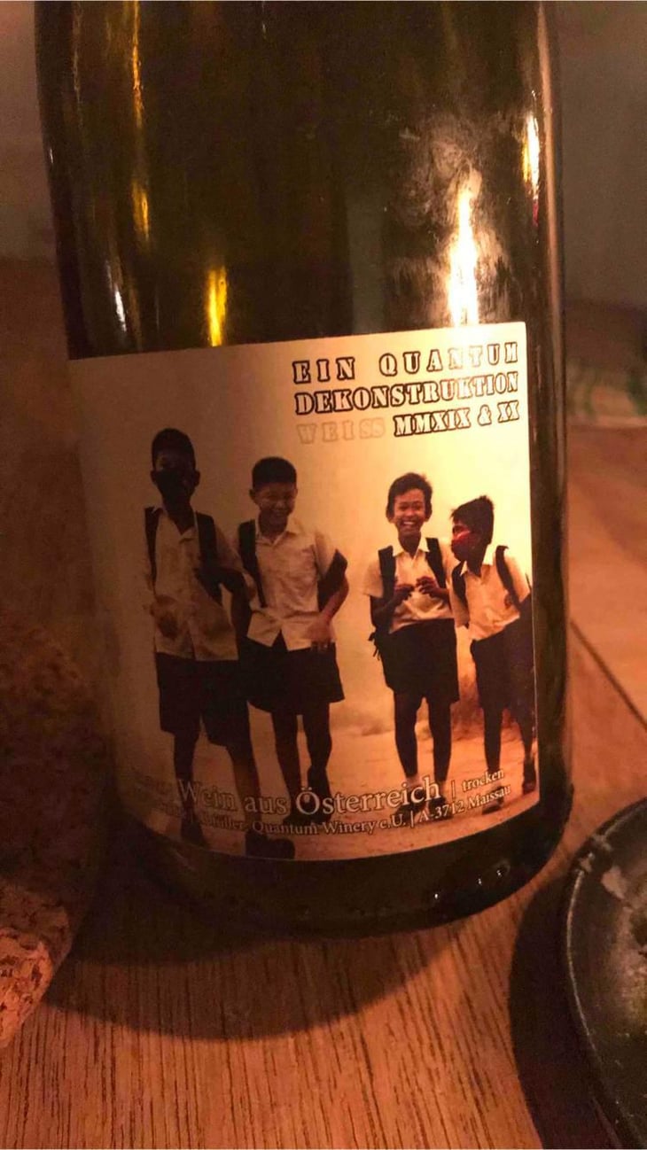 Dekonstruktion - Quantum Winery - Florian Schuhmann-Irschik 