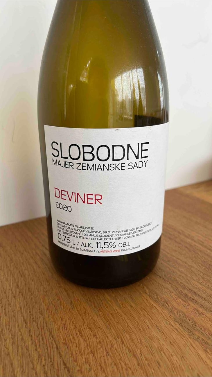 Deviner - Slobodné Vinárstvo - Majer Zemianske Sady - Michal Kuropka, Agnes Lovecká, Katarína Kuropková 