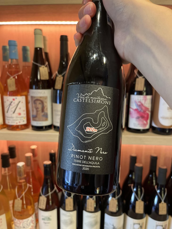 Diamante Nero - Azienda Vitivinicola Castelsimoni - Paolo Simoni, Manuela Castellani 