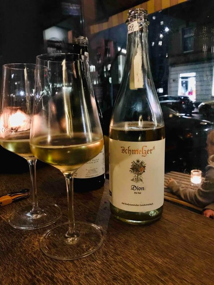 Dion Pet Nat - Schmelzers Weingut - Georg & Elisabeth Schmelzer 