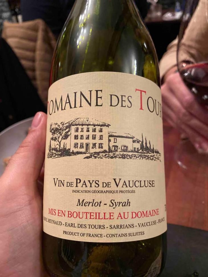 "Domaine des Tours"  - Vin de Pays de Vaucluse - Rouge - Château Rayas - Château des Tours - Château de Fonsalette - Emmanuel Reynaud 
