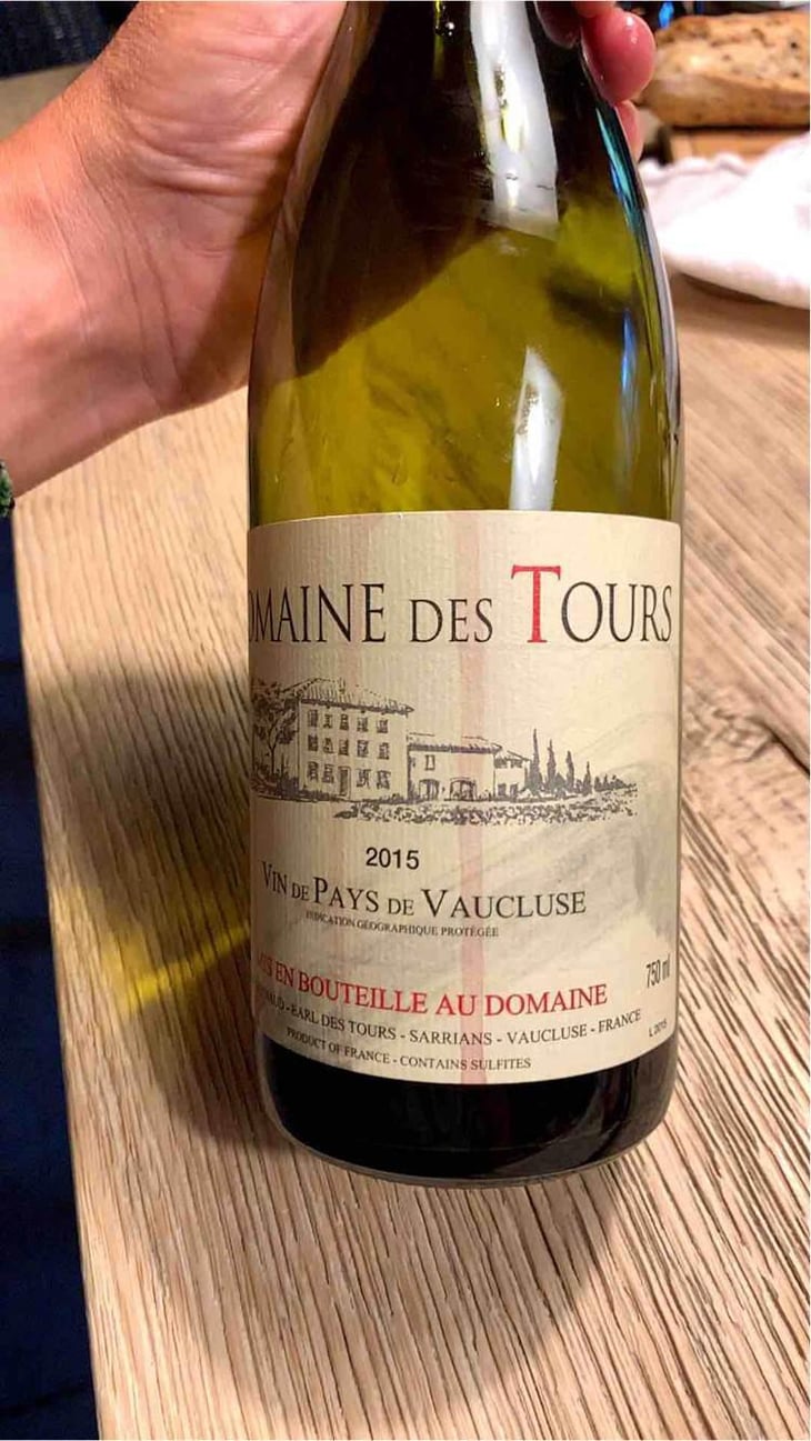 "Domaine des Tours"  - Vin de Pays de Vaucluse - Rouge - Château Rayas - Château des Tours - Château de Fonsalette - Emmanuel Reynaud 