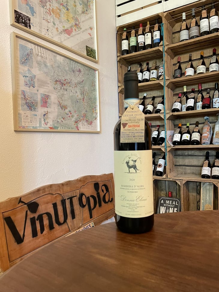 Donna Elena - Cascina Delle Rose - Italo Sobrino 