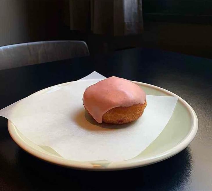Donut - Rhubarb - Nage - 456234