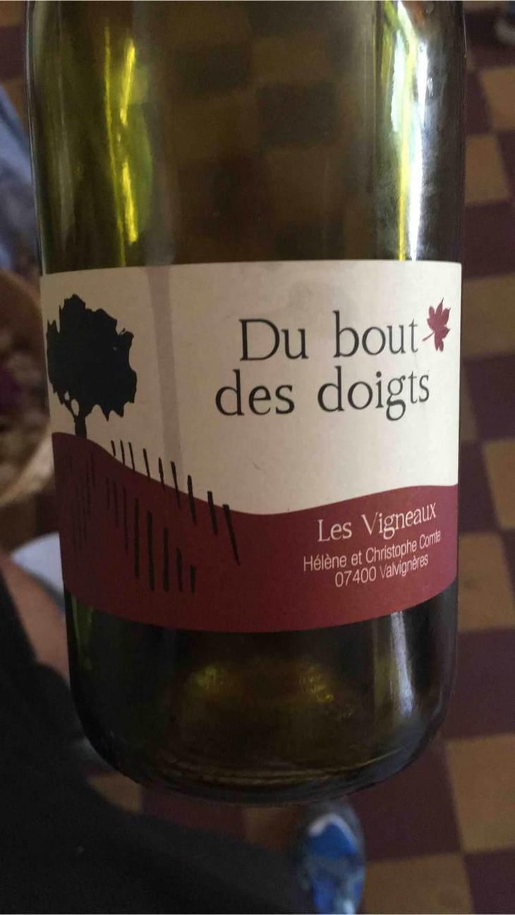 Du Bout des Doigts - Les Vigneaux - Hélène & Christophe Comte 