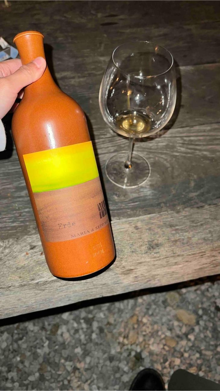 Erde - Weingut Muster - Maria & Sepp Muster 