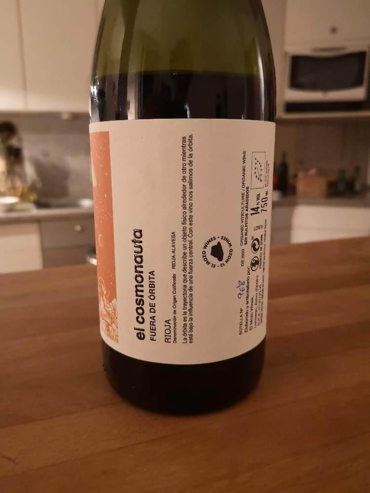 EL Cosmonauta Y El Viaje En El Tiempo - El Mozo Wines - Bodegas Compañon Arrieta - El Mozo 