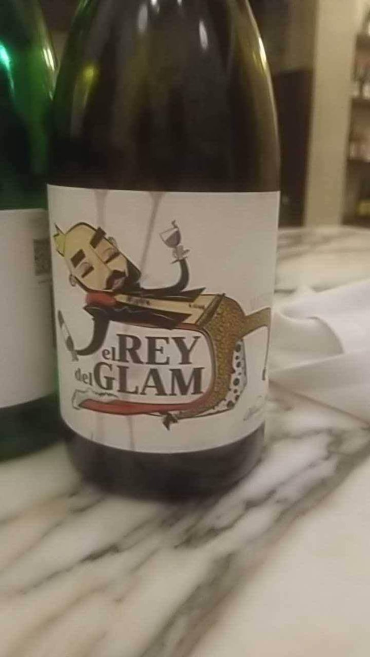 El Rey del Glam - Bodegas y Viñedos Maestro Tejero - Alfredo Maestro Tejero 