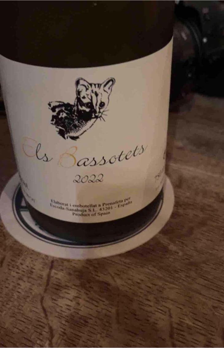 Els Bassotets - Celler Escoda Sanahuja - Joan Ramón Escoda Martinez 